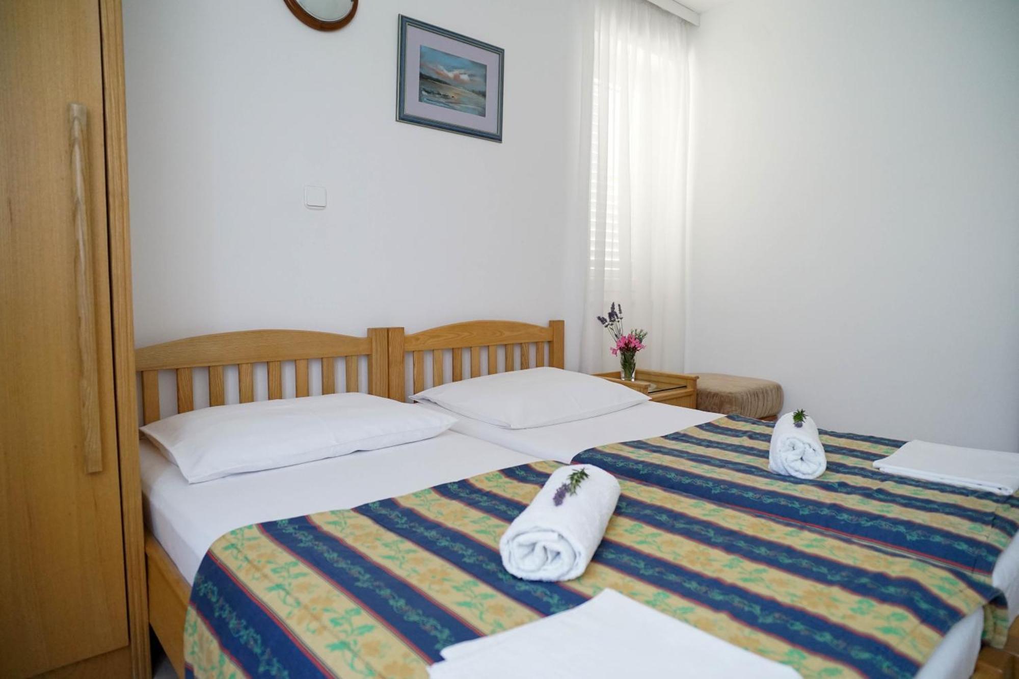 Apartments And Rooms Degra Umag Chambre photo
