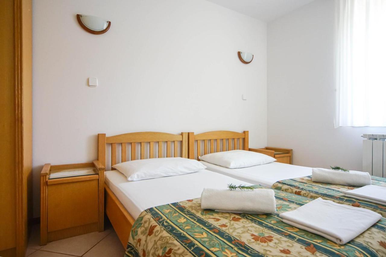 Apartments And Rooms Degra Umag Extérieur photo